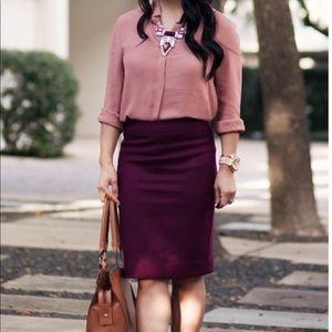 *ELLE* Burgandy Pull-On Pencil Skirt Womens Size Medium